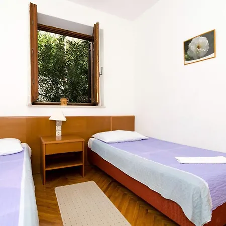 Apartment Plat 4792b