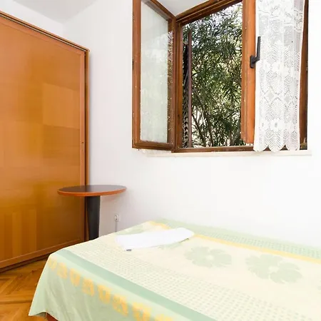 Apartment Plat 4792b *